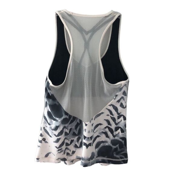 Lululemon Dance To Yoga Tank Pretty Plume Angel Wing Black / Black - Picture 11 of 16